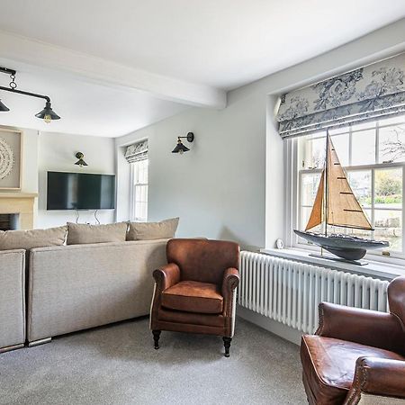 The Belle - A Lovingly Converted Grade II Listed Home From Home In בייקוול מראה חיצוני תמונה