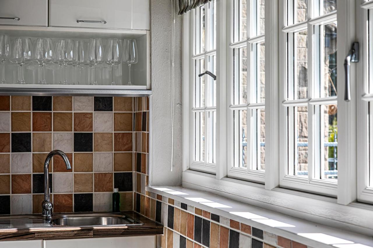 The Belle - A Lovingly Converted Grade II Listed Home From Home In בייקוול מראה חיצוני תמונה